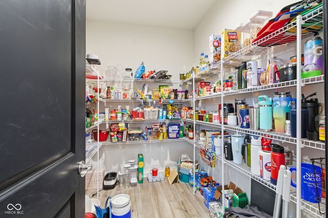 504 Allandale Avenue, Westfield, IN 46074