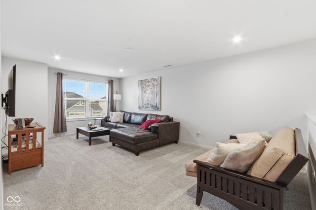 504 Allandale Avenue, Westfield, IN 46074