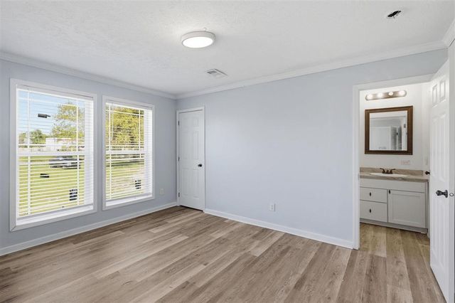 2038 N Beglis Parkway, Sulphur, LA 70663