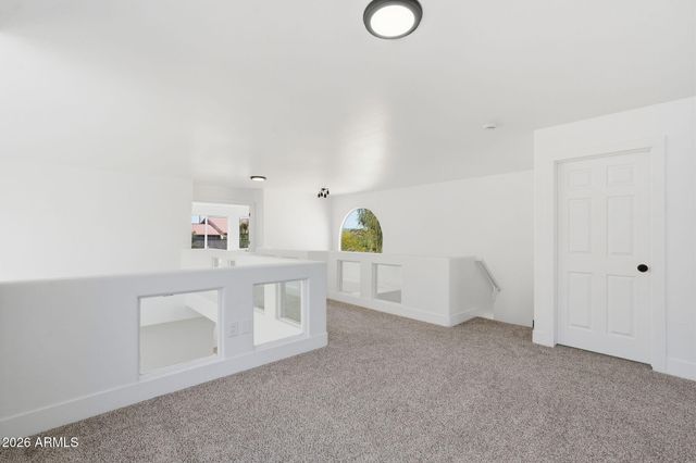 2109 E SALTSAGE Drive, Phoenix, AZ 85048