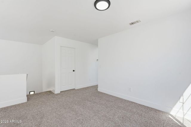 2109 E SALTSAGE Drive, Phoenix, AZ 85048