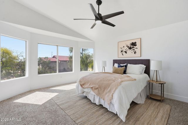 2109 E SALTSAGE Drive, Phoenix, AZ 85048