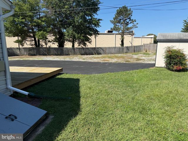 14 OAK CT, Annapolis, MD 21401
