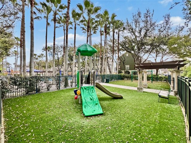 754 CENTERVALE DRIVE, Celebration, FL 34747