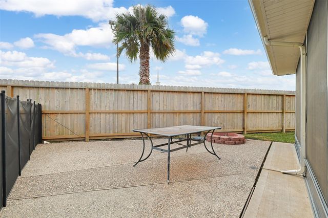 11107 Dawn Harvest Drive, Houston, TX 77064