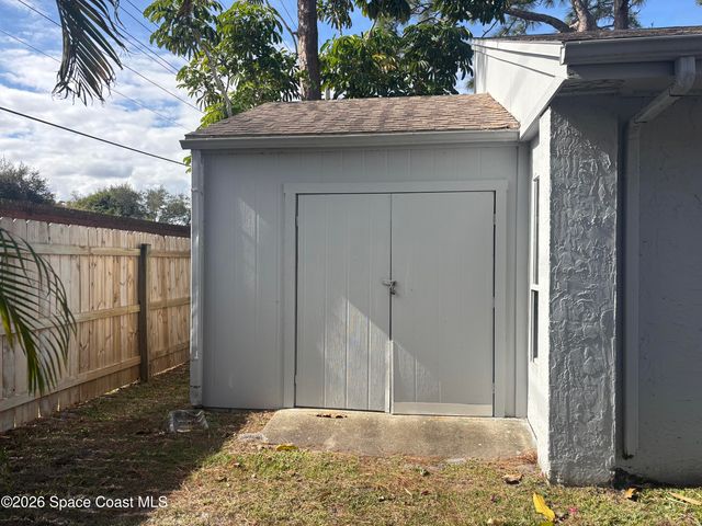 467 Willow Tree Drive, Melbourne, FL 32940