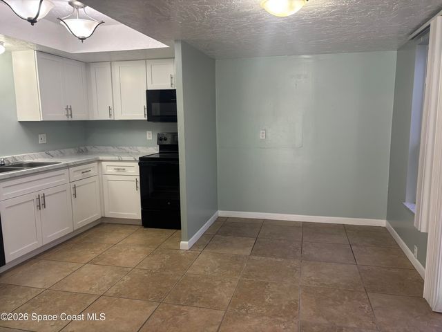 467 Willow Tree Drive, Melbourne, FL 32940