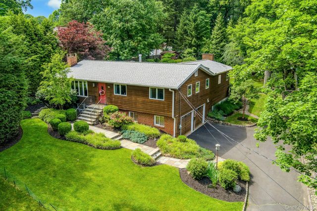 185 N Lincoln Street, Pearl River, NY 10965