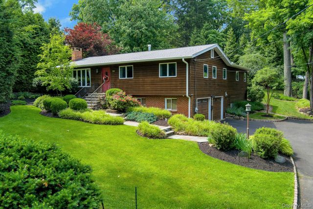 185 N Lincoln Street, Pearl River, NY 10965