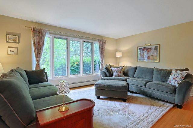 185 N Lincoln Street, Pearl River, NY 10965