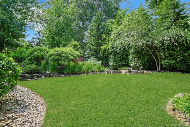185 N Lincoln Street, Pearl River, NY 10965
