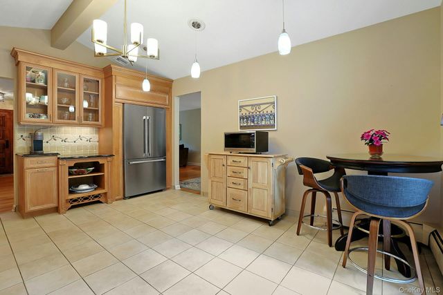 185 N Lincoln Street, Pearl River, NY 10965
