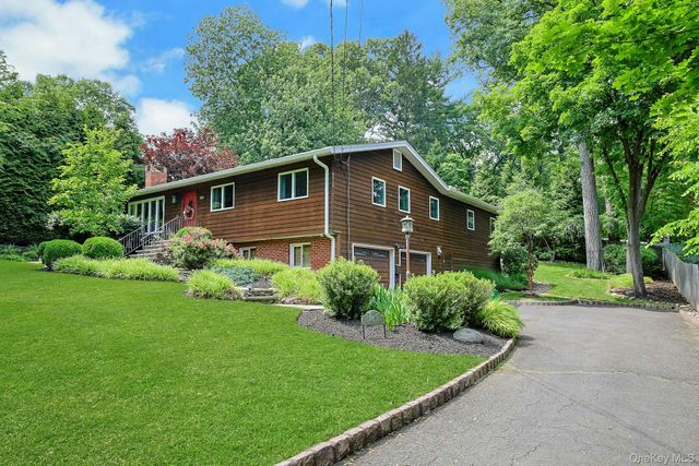 185 N Lincoln Street, Pearl River, NY 10965