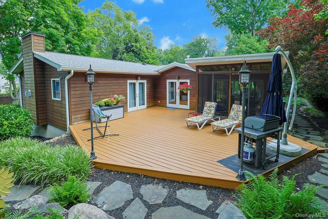 185 N Lincoln Street, Pearl River, NY 10965