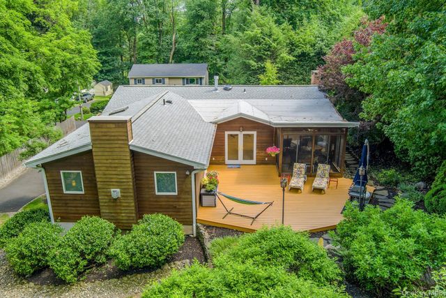 185 N Lincoln Street, Pearl River, NY 10965