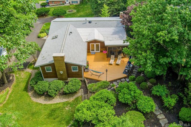 185 N Lincoln Street, Pearl River, NY 10965