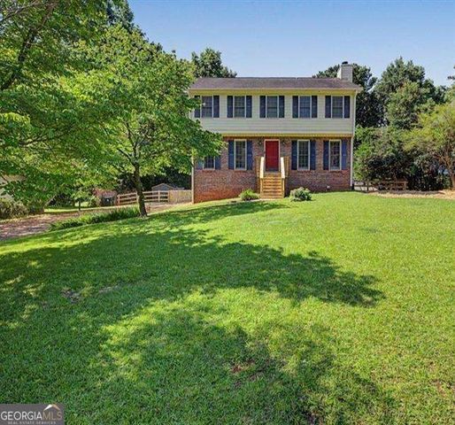 4111 Falcon Shores Court NW, Acworth, GA 30101