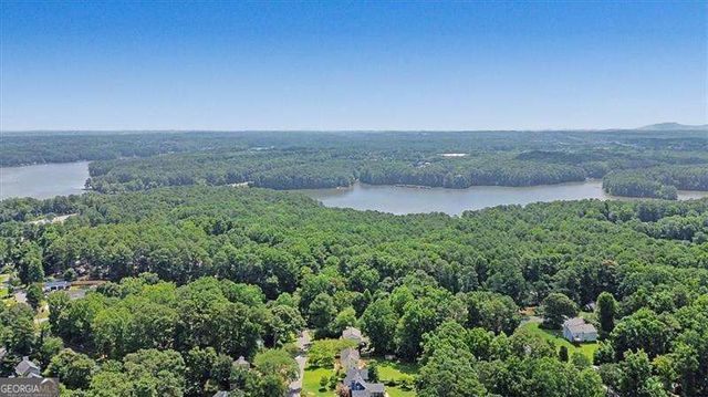 4111 Falcon Shores Court NW, Acworth, GA 30101