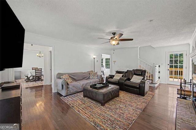 4111 Falcon Shores Court NW, Acworth, GA 30101