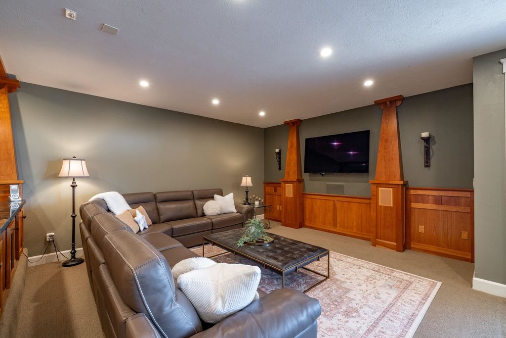 3311 E Chisholm Ln, Spokane, WA 99223 photo 28