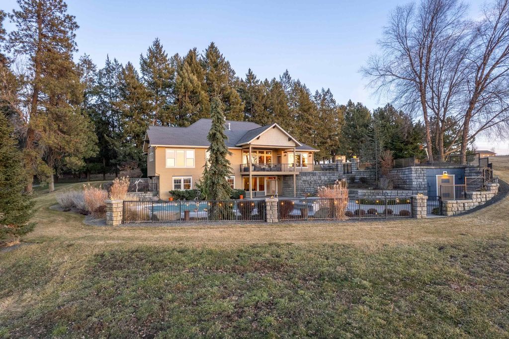 3311 E Chisholm Ln, Spokane, WA 99223 photo 43