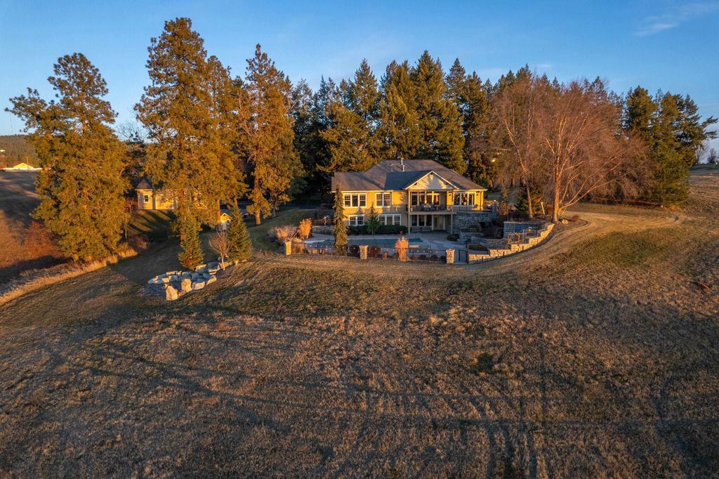 3311 E Chisholm Ln, Spokane, WA 99223 photo 44