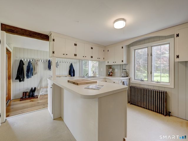 34 Highland Avenue, Litchfield, CT 06750