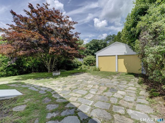 34 Highland Avenue, Litchfield, CT 06750