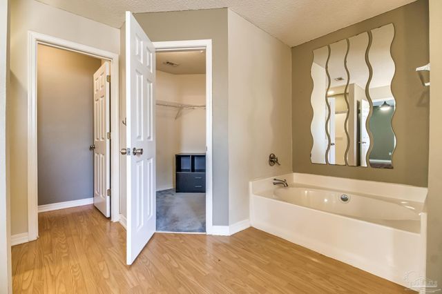 6499 Heronwalk Dr, Gulf Breeze, FL 32563