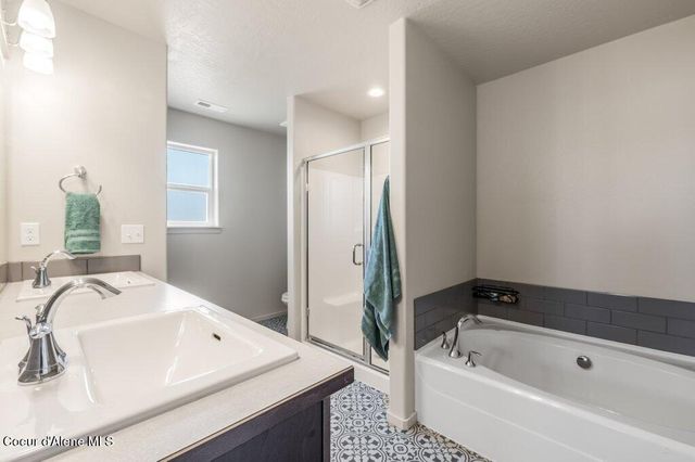 616 E BEECHER AVE, Post Falls, ID 83854