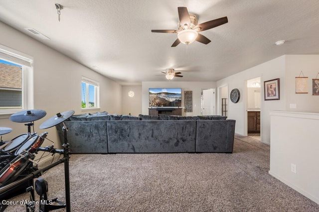 616 E BEECHER AVE, Post Falls, ID 83854