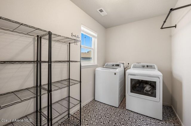 616 E BEECHER AVE, Post Falls, ID 83854