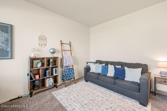 616 E BEECHER AVE, Post Falls, ID 83854