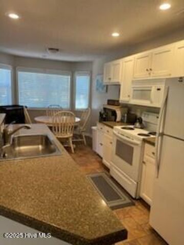 3030 Marsh Winds Circle Unit 102, Southport, NC 28461