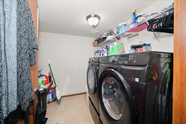 728 E Carrie Dr, Medical Lake, WA 99022