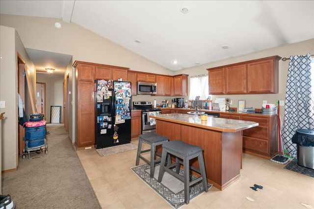 728 E Carrie Dr, Medical Lake, WA 99022