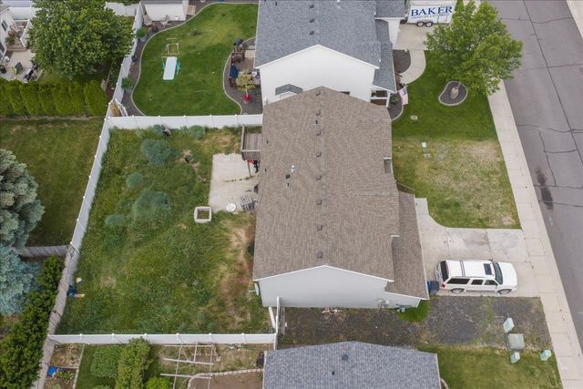 728 E Carrie Dr, Medical Lake, WA 99022
