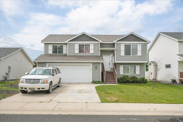 728 E Carrie Dr, Medical Lake, WA 99022