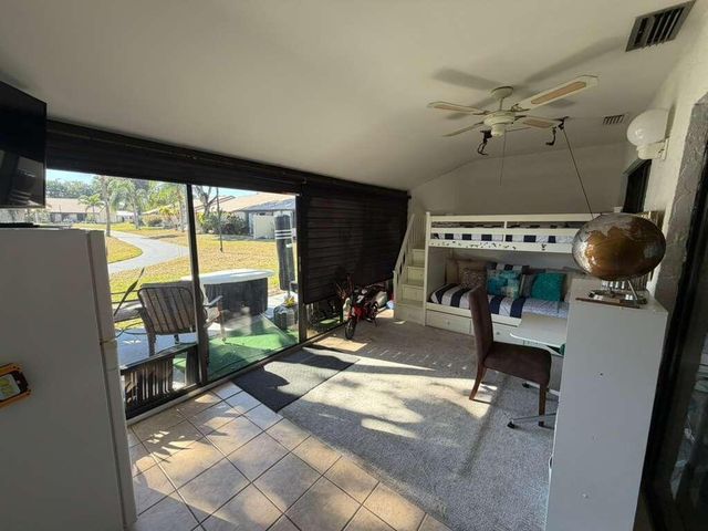 1017 Green Pine Boulevard F, West Palm Beach, FL 33409