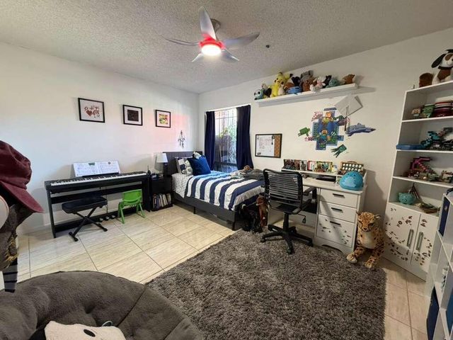 1017 Green Pine Boulevard F, West Palm Beach, FL 33409