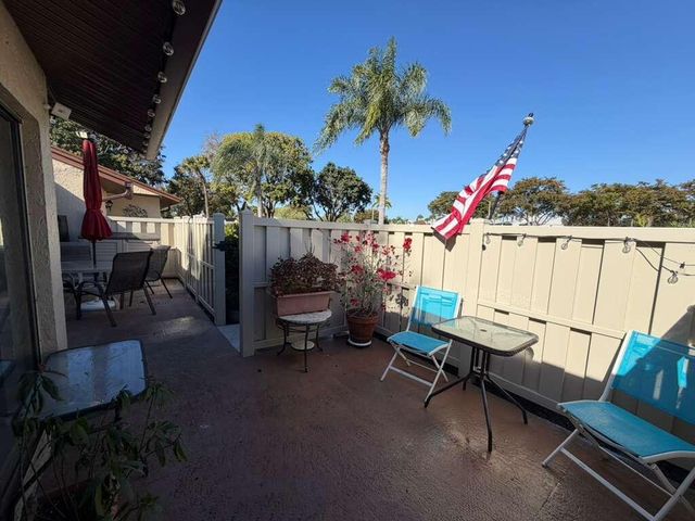 1017 Green Pine Boulevard F, West Palm Beach, FL 33409