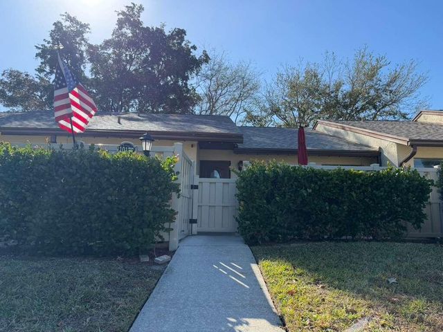 1017 Green Pine Boulevard F, West Palm Beach, FL 33409