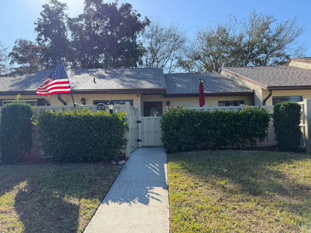 1017 Green Pine Boulevard F, West Palm Beach, FL 33409