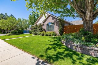 5049 N Brookmeadow Way, Boise, ID 83713