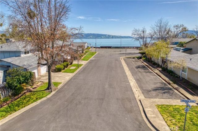 1832 Montana Vista, Lakeport, CA 95453