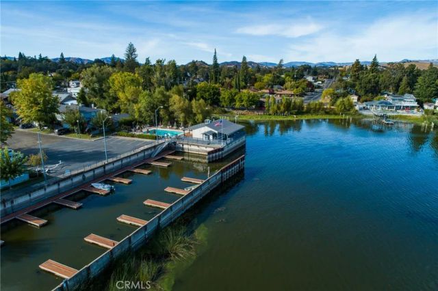 1832 Montana Vista, Lakeport, CA 95453