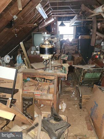 1 MCGUIRE ST, Wrightstown, NJ 08562