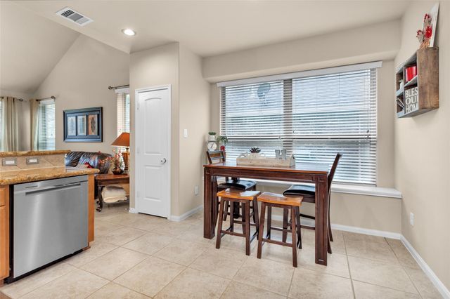 13607 Summer Hill Drive, Montgomery, TX 77356