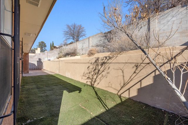 916 Turner Drive NE, Albuquerque, NM 87123