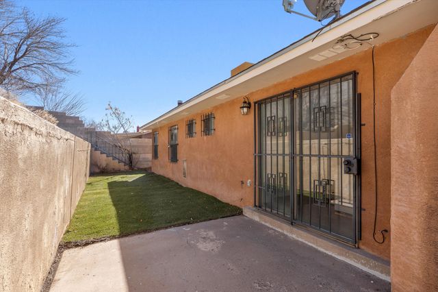 916 Turner Drive NE, Albuquerque, NM 87123